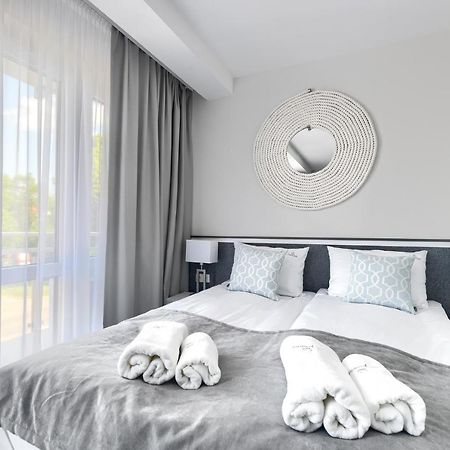 Szymanski Holiday Rooms Niechorze Bagian luar foto