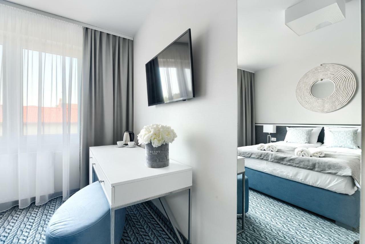 Szymanski Holiday Rooms Niechorze Bagian luar foto